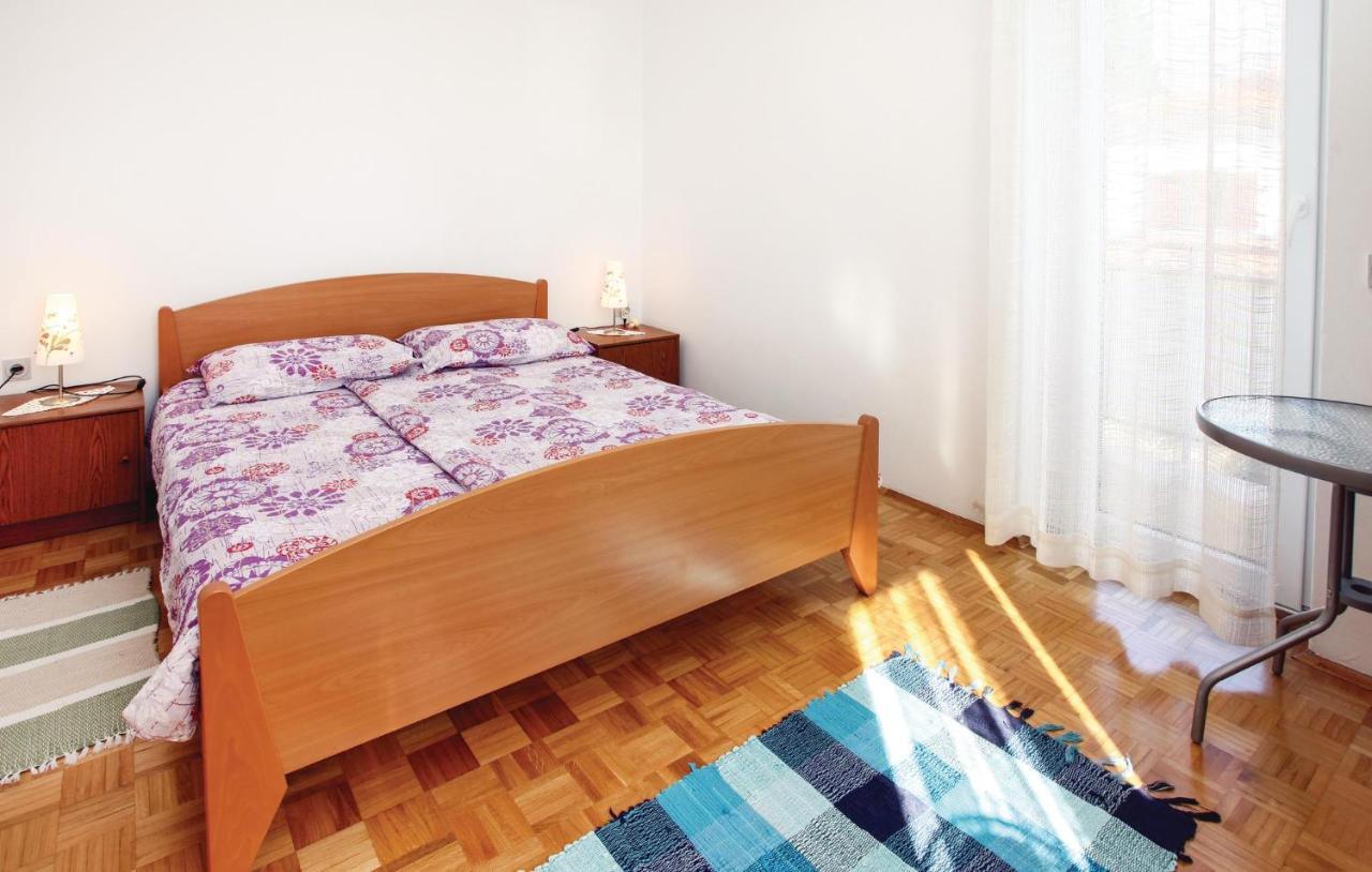 Awesome Apartment In Portoroz With Wifi Luaran gambar