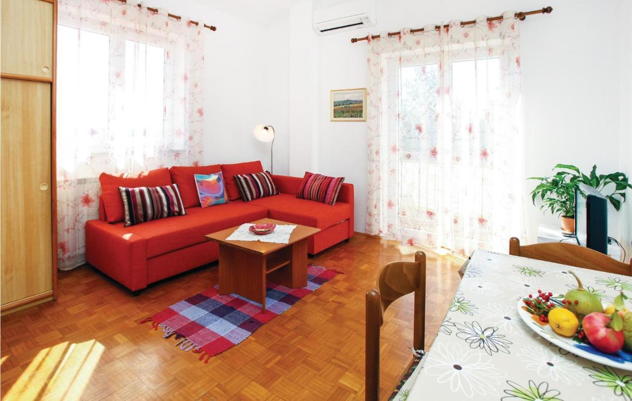 Awesome Apartment In Portoroz With Wifi Luaran gambar