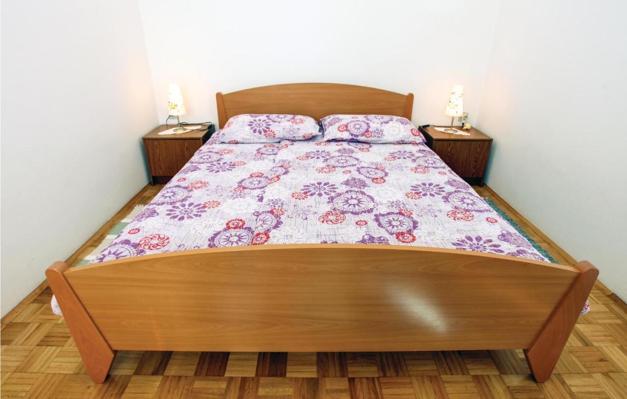 Awesome Apartment In Portoroz With Wifi Luaran gambar